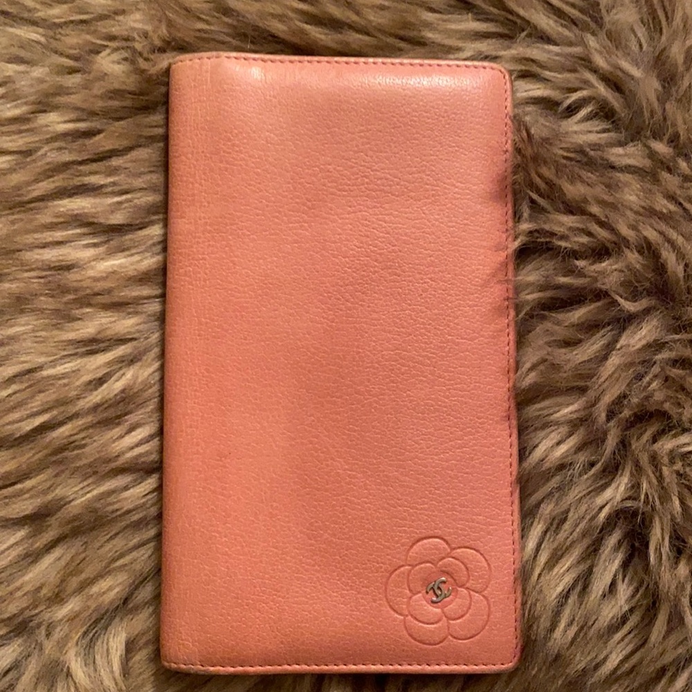 Chanel Wallet gently used